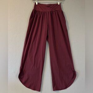 HALARA Maroon Flowing Pants with Crossover Waistband &‎ Tulip Hem Size XS